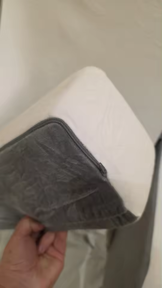 Image #3 from Layla Evans